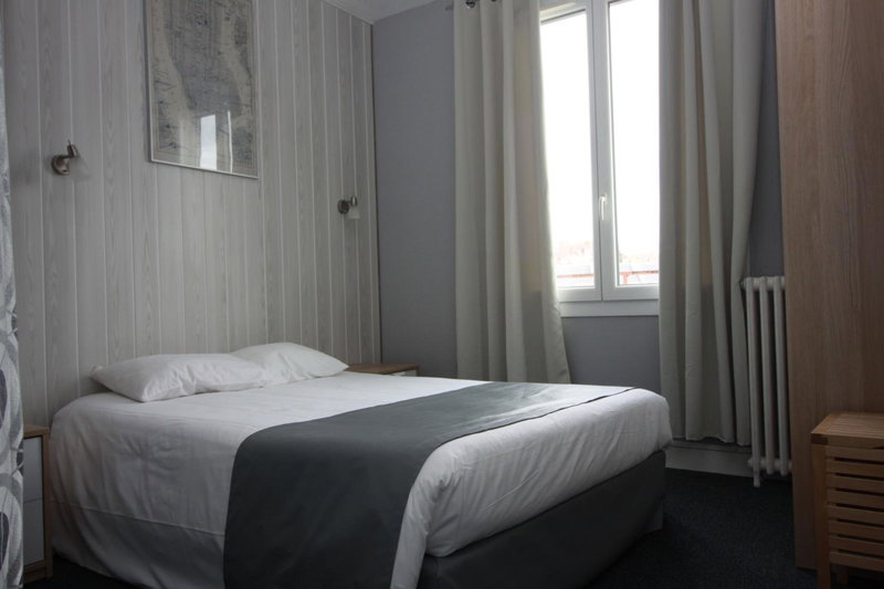 Hotel De l'Univers, Caen, France