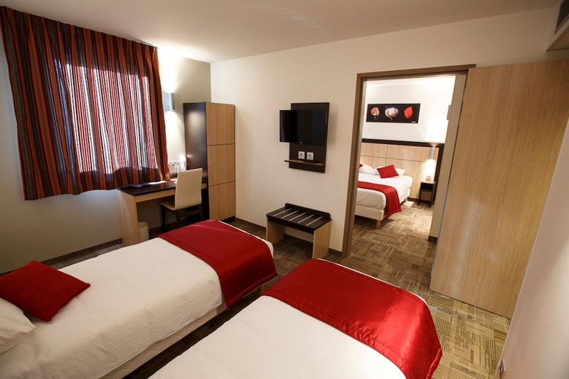 Hôtel Akena Reims Bezannes, Bezannes, France