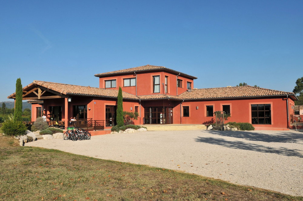 Hotel · Domaine d'Agrippa, Chateauneuf-sur-Isere
