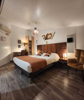 Citotel Le Cheval Blanc, Cognac, France
