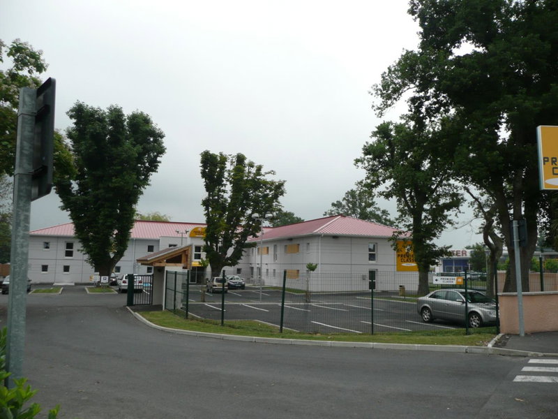 Premiere Classe Pau Est-Bizanos, Pau, France