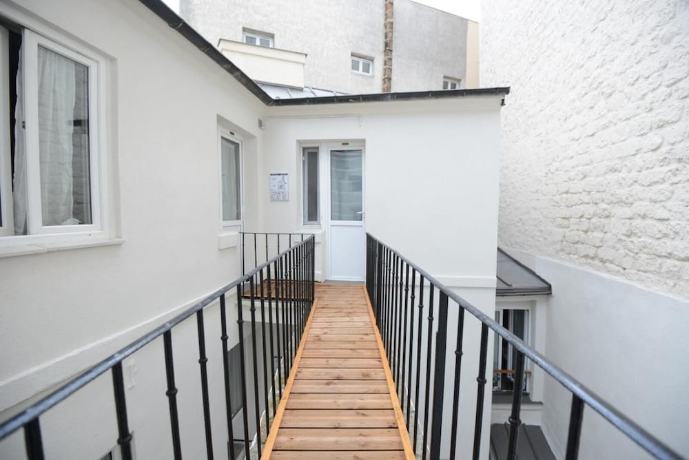 Hotel · Lafayette Hotel, Paris