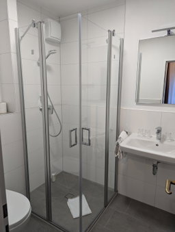 Hotel und Weingut Karlsmühle, Mertesdorf, Germany