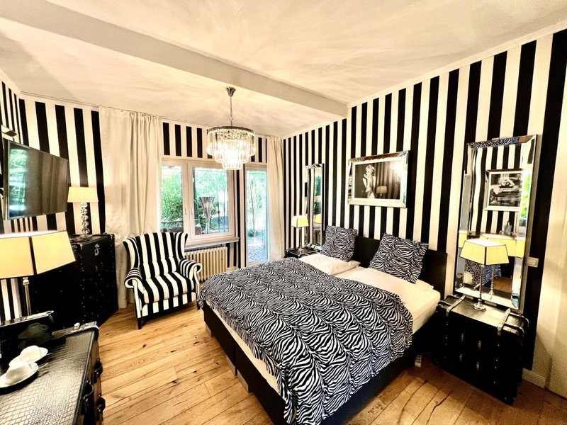 Boutique Hotel Ashley's Garden, Düsseldorf, Germany