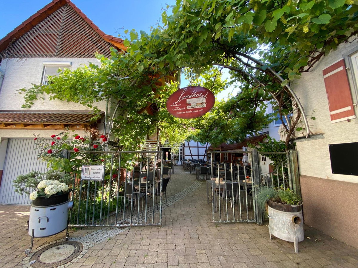 Hotel · Am Treidelpfad, Haßmersheim