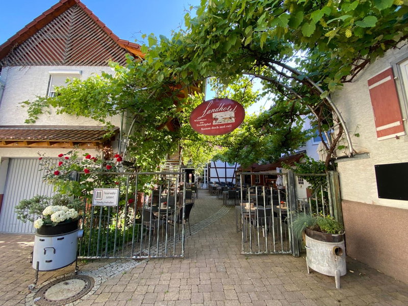 Am Treidelpfad, Haßmersheim, Germany
