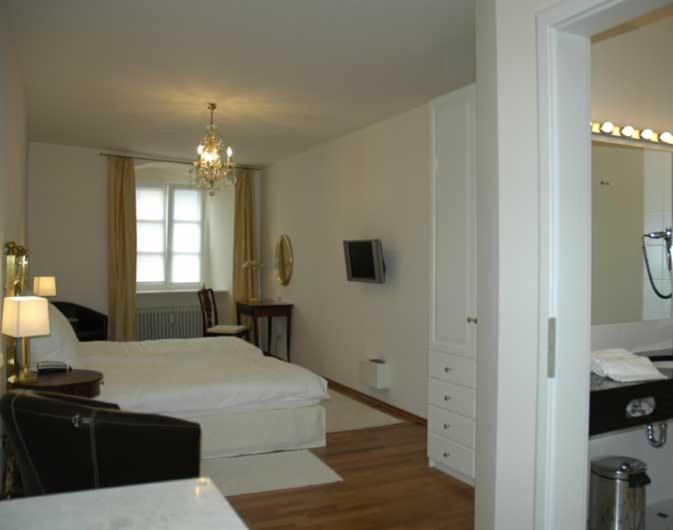 Hotel Goldenes Kreuz, Regensburg, Germany