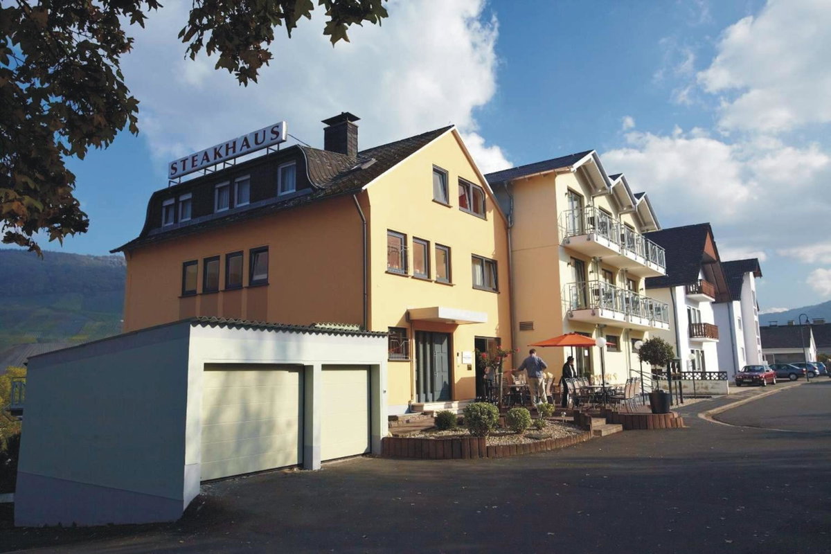 Hotel · Christiana's Wein & Art Hotel, Bernkastel-Kues