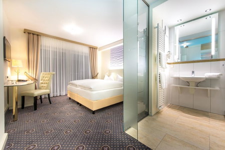 Hotel Hennies, Isernhagen, Germany