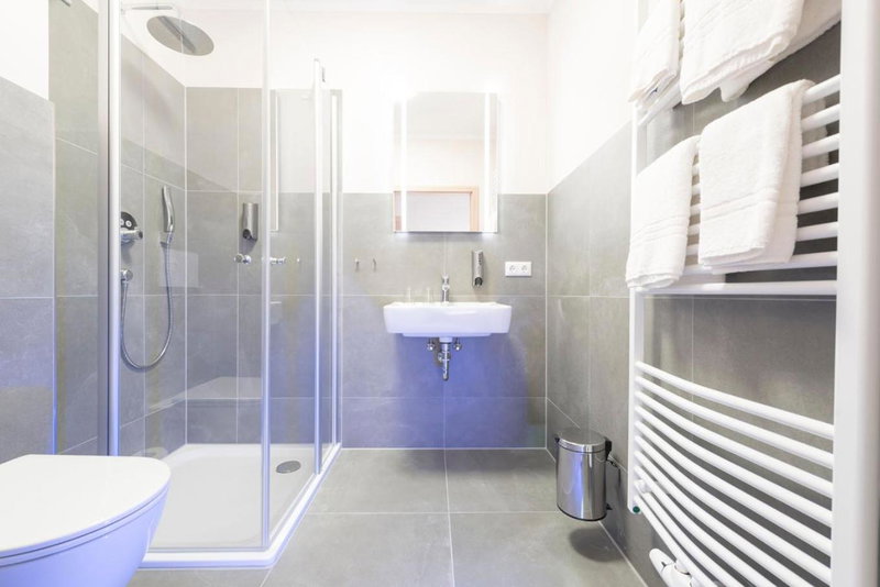 Hotel Schwarzer Adler Jever, Jever, Germany