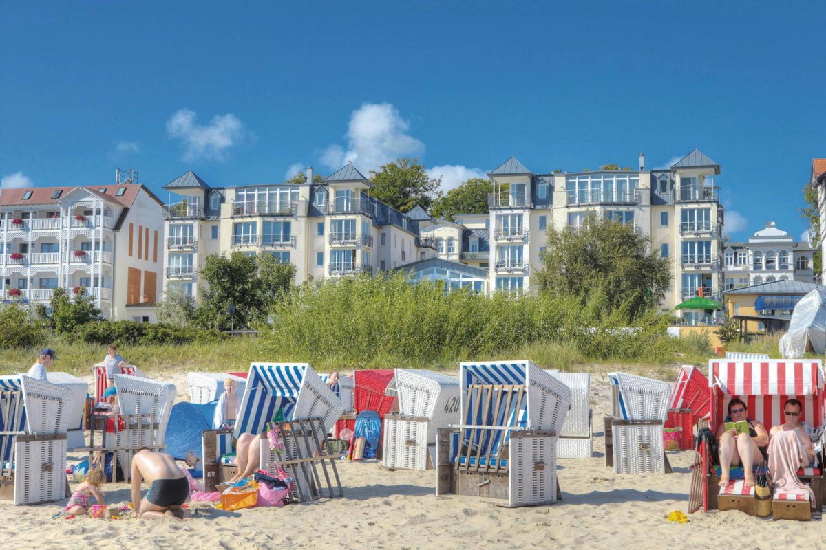 SEETELHOTEL Ostseeresidenz Bansin mit Pool und unmittelbarer Strandnähe, Germany