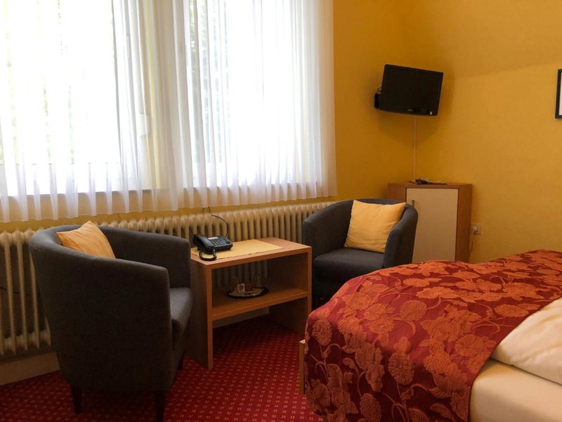 Thermen Hotel Pension Villa Holstein, Bad Salzuflen, Germany