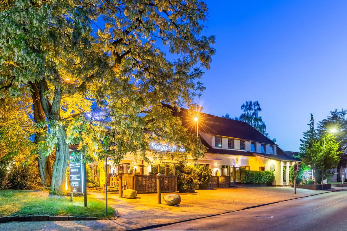 Hotel · Burgdorfs Hotel & Restaurant, Hude