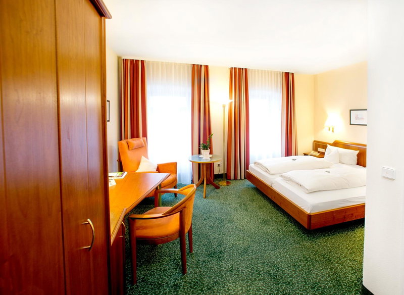 Hotel Weisses Lamm, Veitshöchheim, Germany