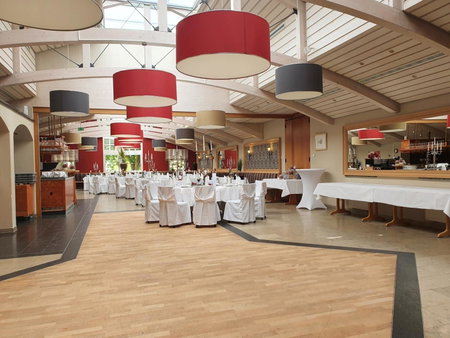 Stempfle's Landgasthaus zum Kreuz, Unterschneidheim, Germany
