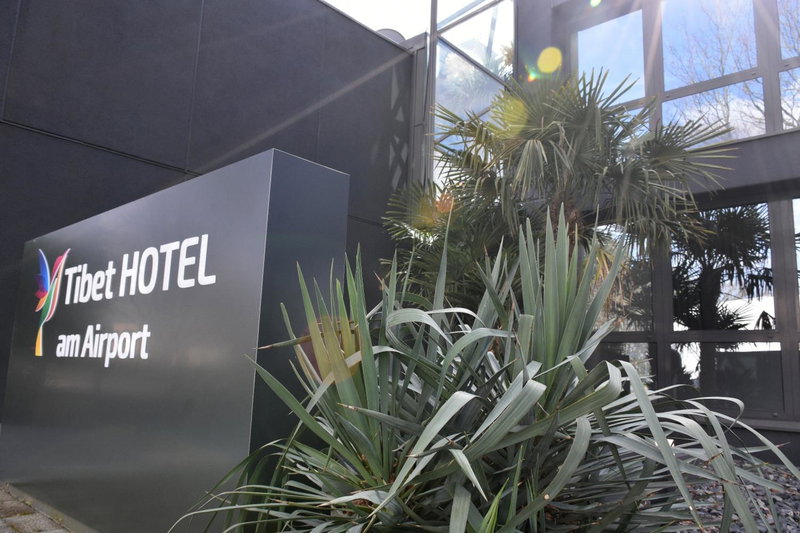 TIBET HOTEL am Airport Düsseldorf-Ratingen, Ratingen, Germany