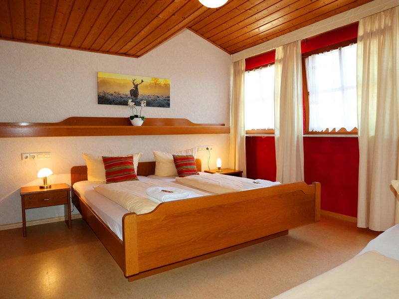 Hotel - Restaurant Hirschen - Werneths Landgasthof beim Europa- Park Rust, Rheinhausen, Germany