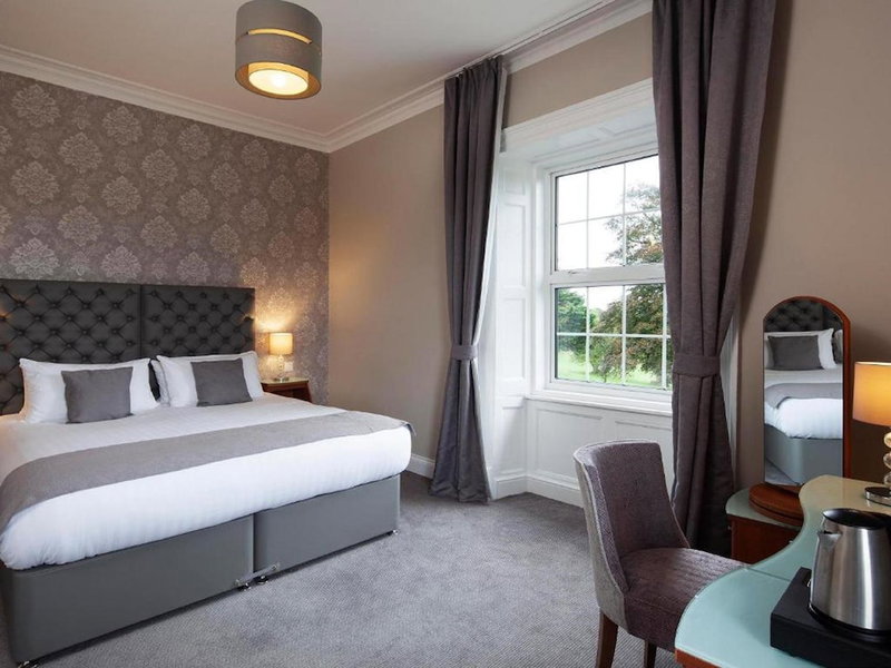 Elfordleigh, Plymouth, United Kingdom