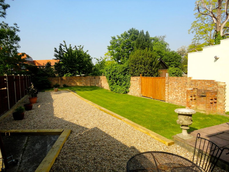 Warwick Lodge, Kingston upon Thames, United Kingdom