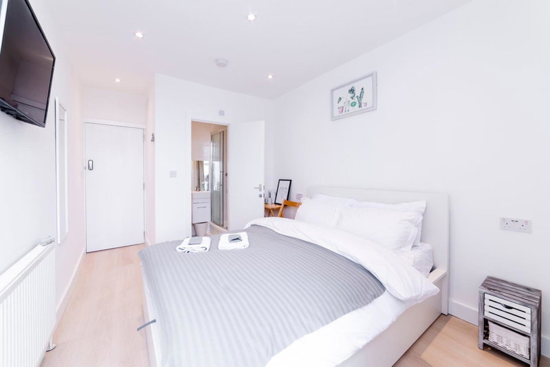 Quiet cosy rooms, Harrow, United Kingdom