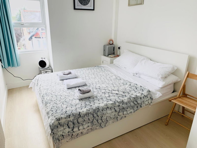 Quiet cosy rooms, Harrow, United Kingdom
