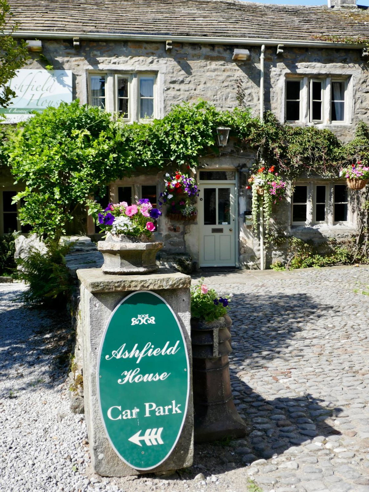 Hotel · Ashfield House, Grassington