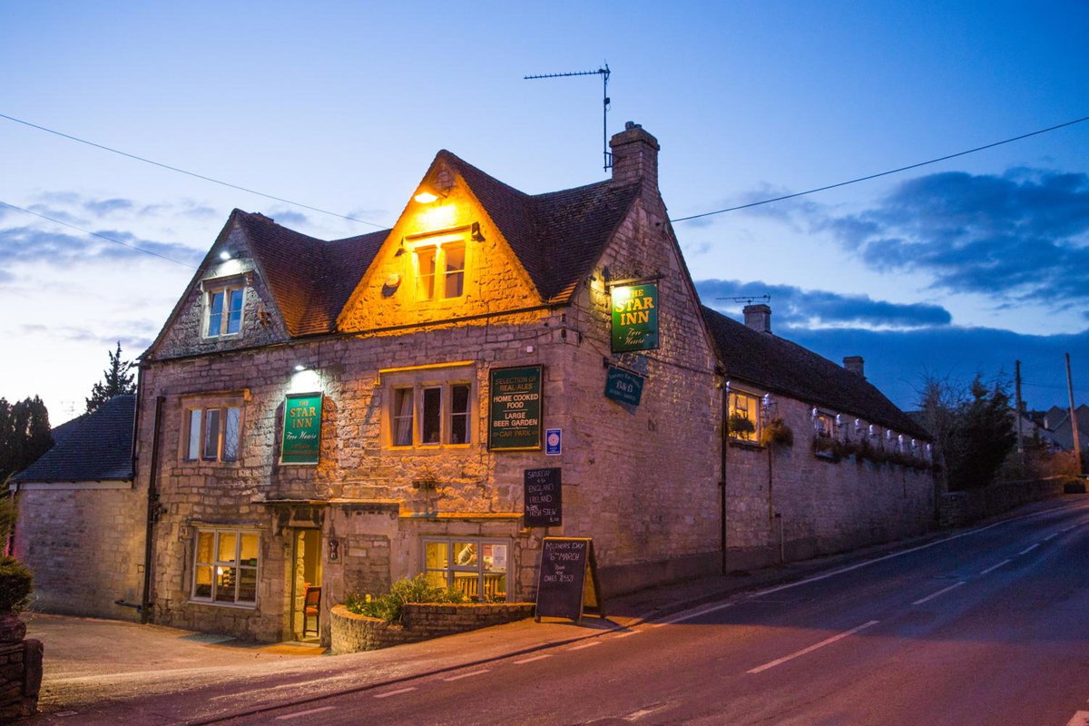 Hotel · Star Inn, Stroud