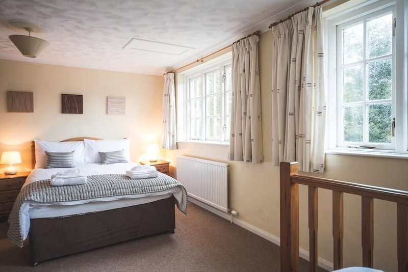 Llwyngwair Manor, Newport, United Kingdom