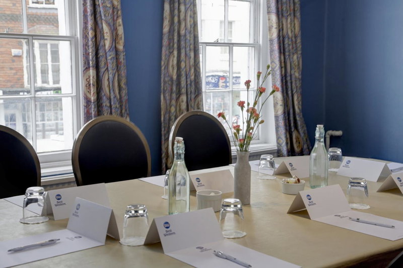 Uno Hotel Rose and Crown Tonbridge, Tonbridge, United Kingdom
