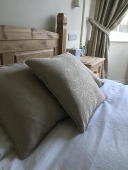 Three Crowns Guest House, Salisbury, United Kingdom