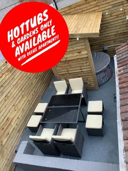 Albert Hottub & Jacuzzi Apartments, Blackpool, United Kingdom