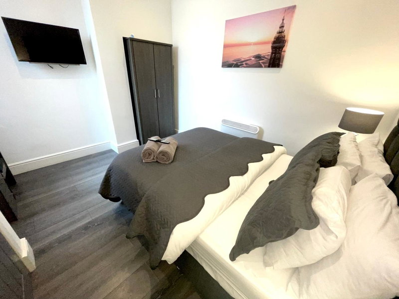 Albert Hottub & Jacuzzi Apartments, Blackpool, United Kingdom