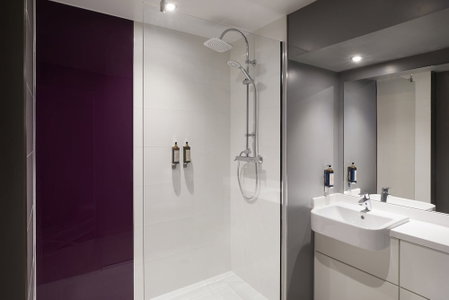 Premier Inn Leicester City Centre - Train Station, Leicester, United Kingdom