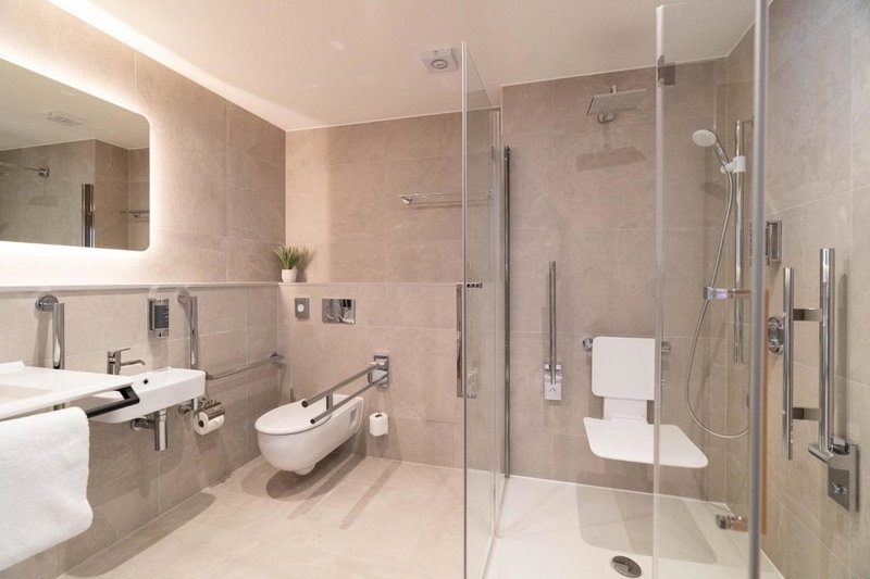 PREMIER SUITES Edinburgh Fountain Court, Edinburgh, United Kingdom