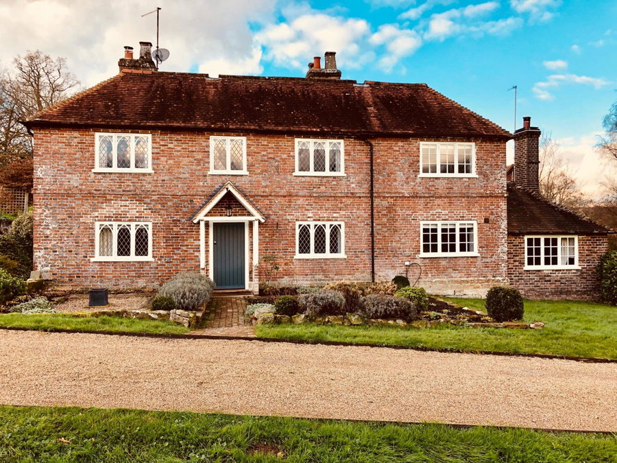 The Dorset Arms Pub & Cottage Rooms, Groombridge, United Kingdom