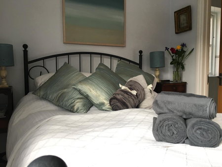 5 Charlton Mill Way B&B, Chichester, United Kingdom