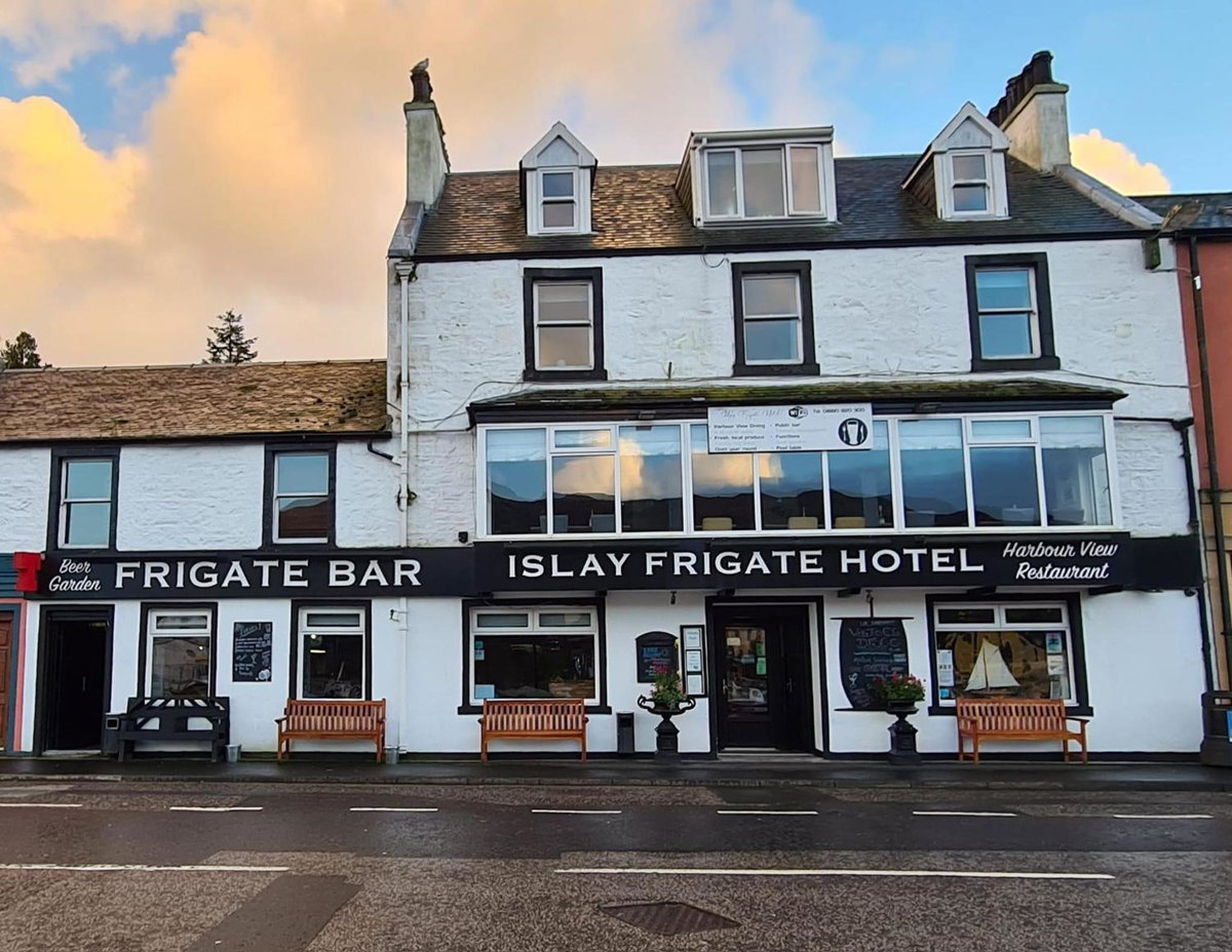Hotel · Islay Frigate Hotel, Tarbert