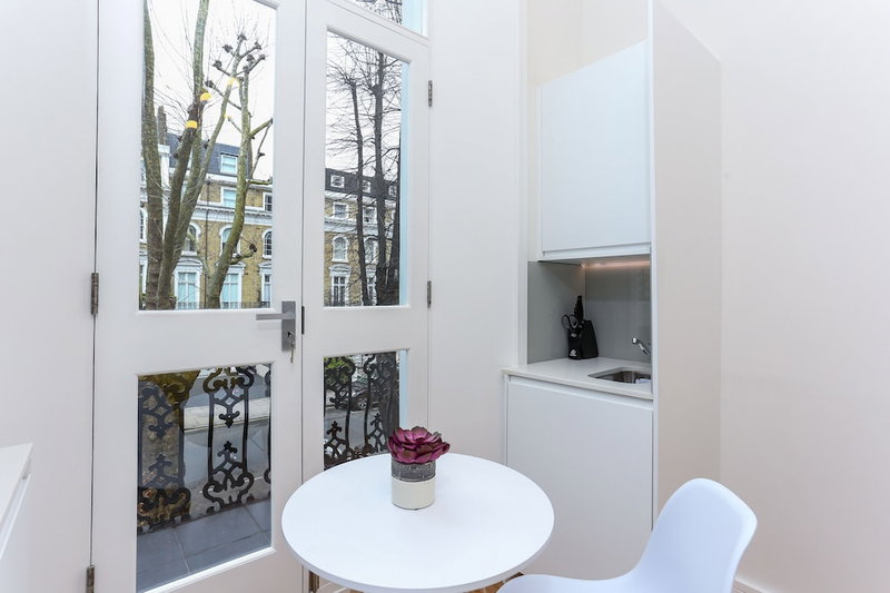 Inverness Terrace Serviced Apartments by Concept Apartments, London, United Kingdom