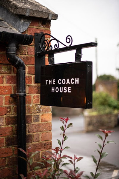 Hare and Hounds - Newbury, Newbury, United Kingdom