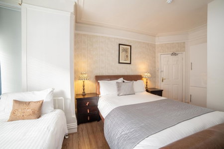 OYO Lonsdale Guest House, Oxford, United Kingdom