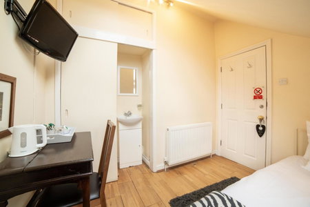 OYO Lonsdale Guest House, Oxford, United Kingdom