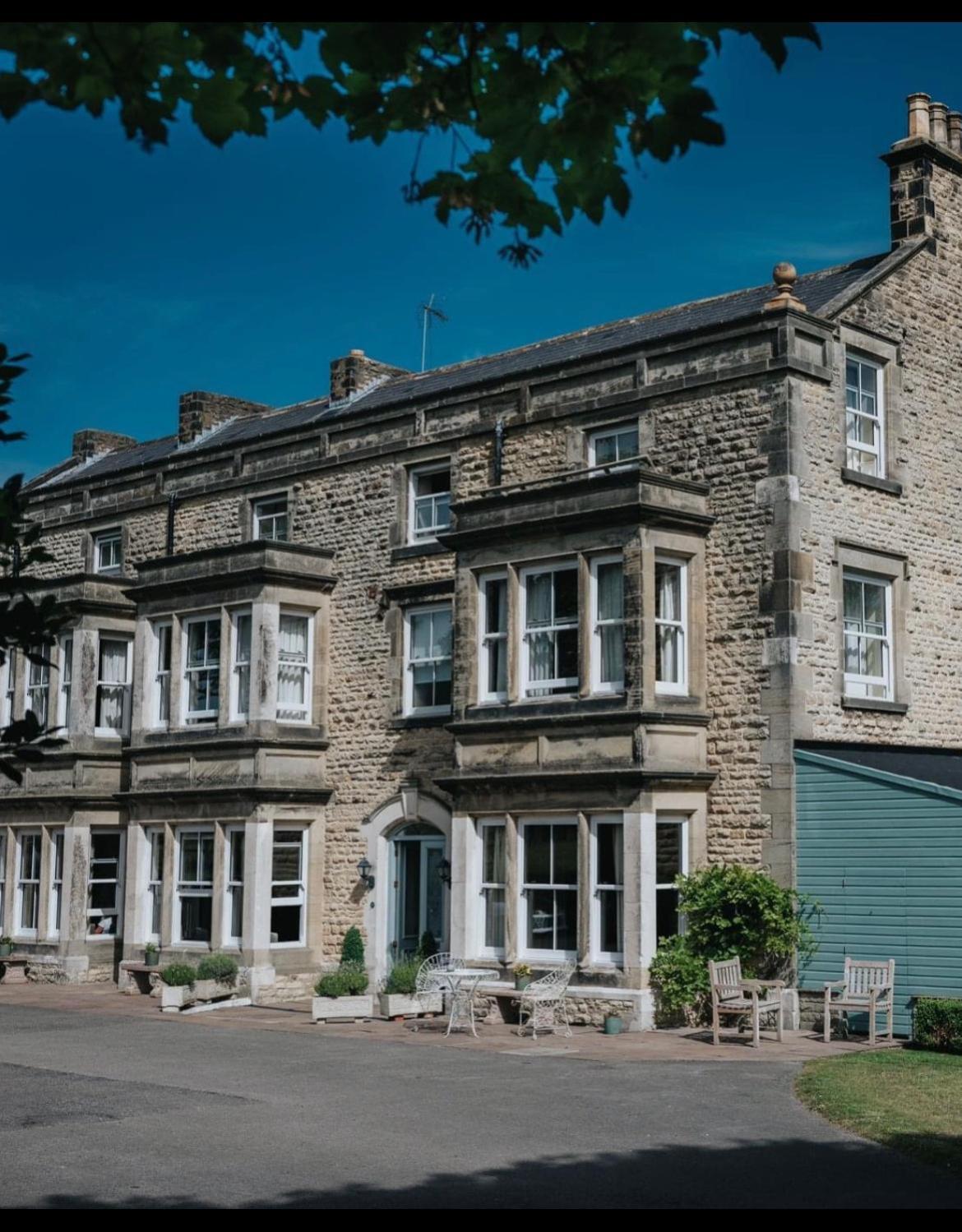 Hotel · Burythorpe House, Malton