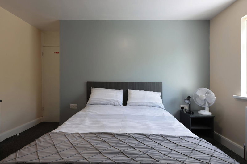OYO Honeycroft Lodge, Uxbridge, Uxbridge, United Kingdom
