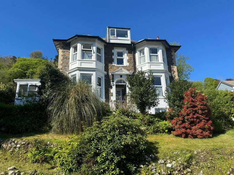 Cairn House - Bed & Breakfast, Ilfracombe, United Kingdom
