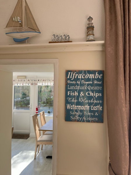 Cairn House - Bed & Breakfast, Ilfracombe, United Kingdom
