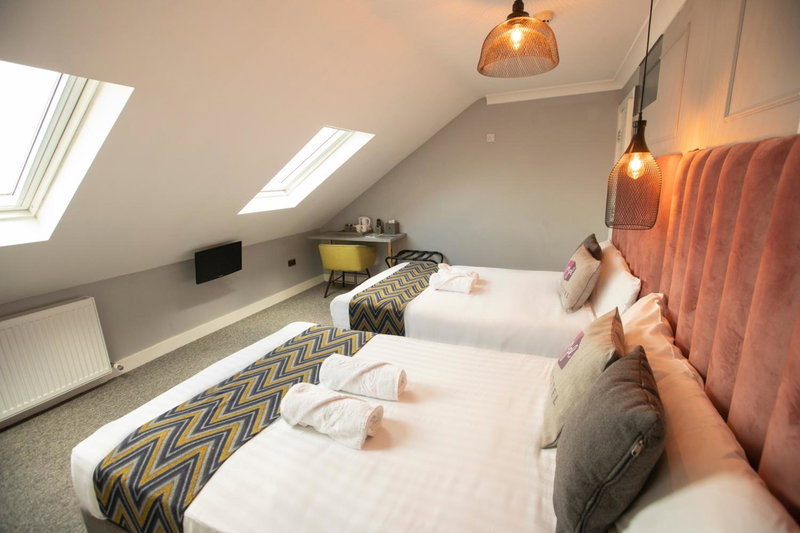 Comfotel GRN, London, United Kingdom