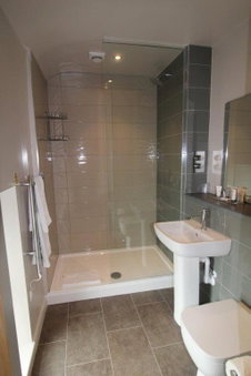 rooms @ the dolau inn, New Quay, United Kingdom