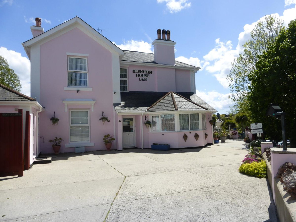 Hotel · Blenheim House, Torquay