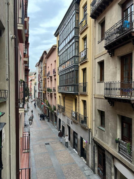 Casual Serantes Bilbao, Bilbao, Spain