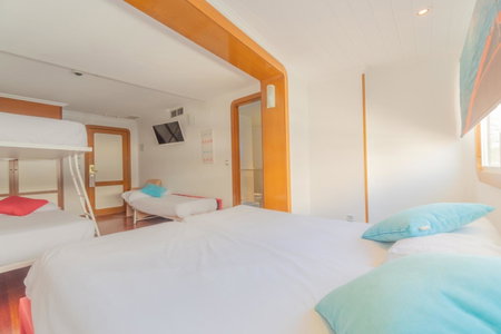 Hotel Náyade, Los Ángeles de San Rafael, Spain